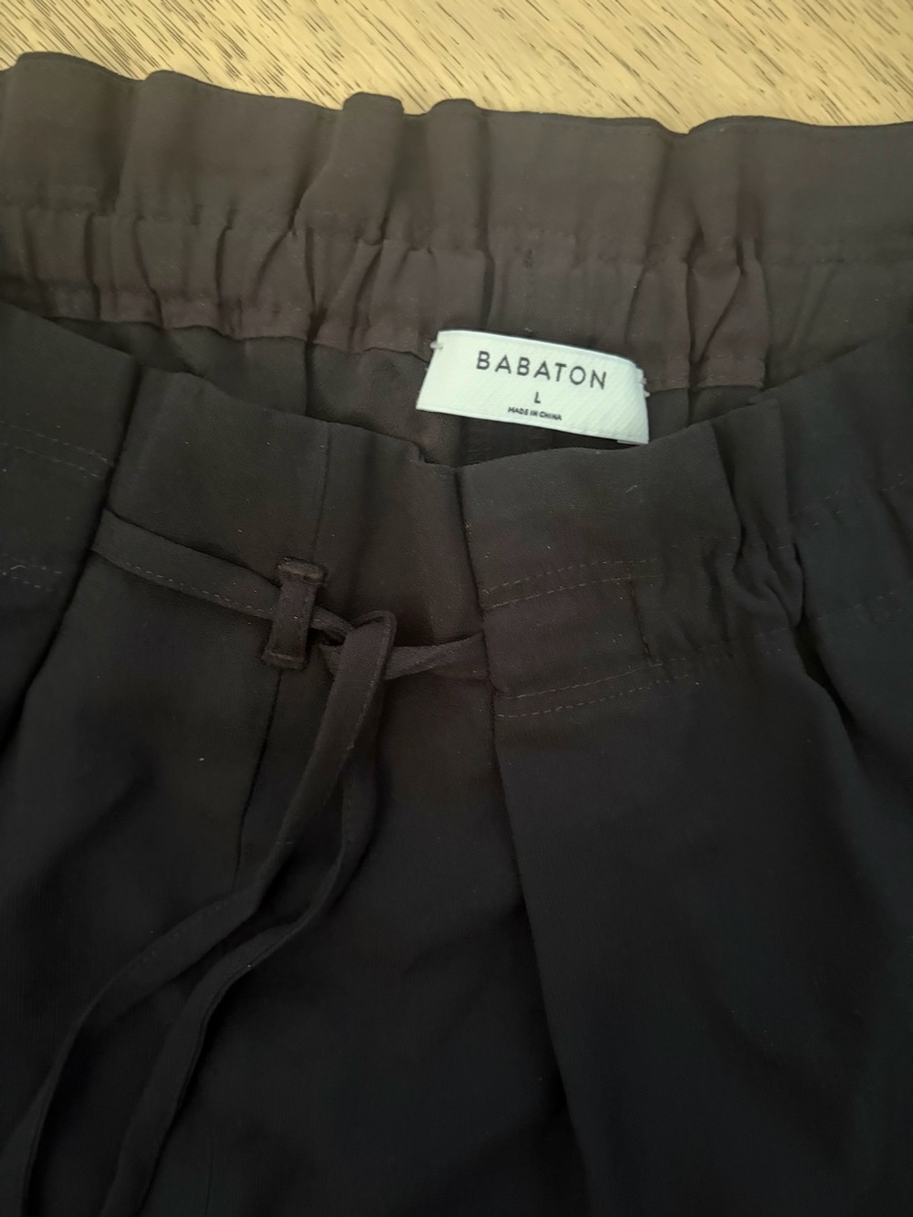 Babaton shorts - Picture 2 of 2